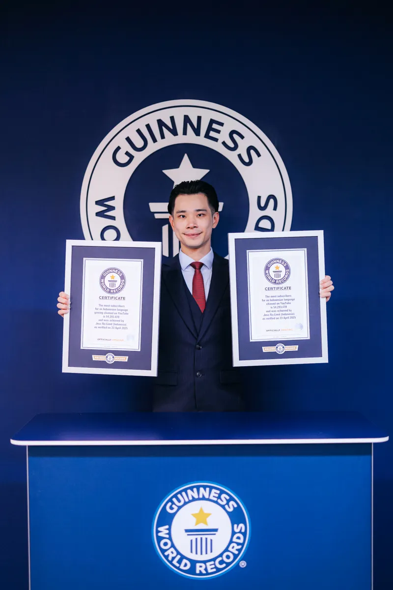 /image/guiness-world-record-logo.svg